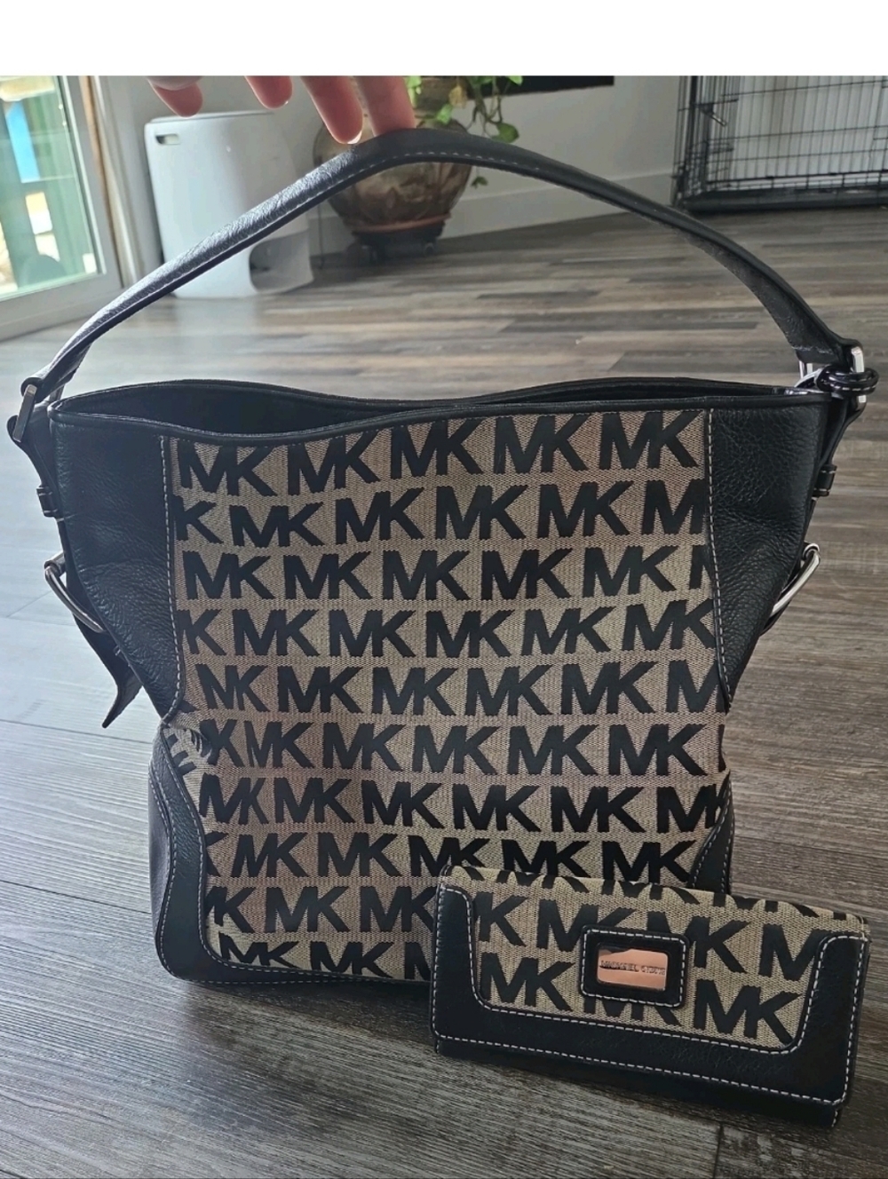 Michael Kors Black & Beige MK Logo Shoulder Bag with Matching Wallet